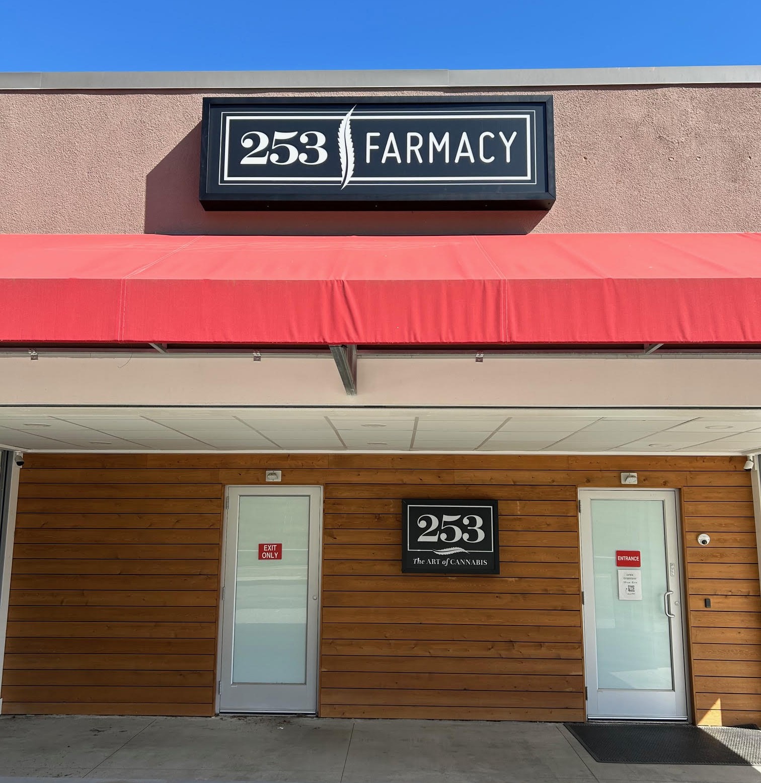 Amherst Dispensary - 253 Farmacy